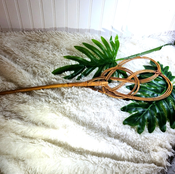 Vintage Boho Wicker Ratan Rug Beater